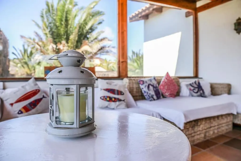 Villa Volcano لاجاريس